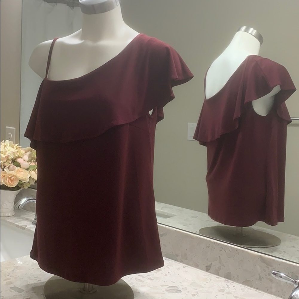 Banana republic burgundy top